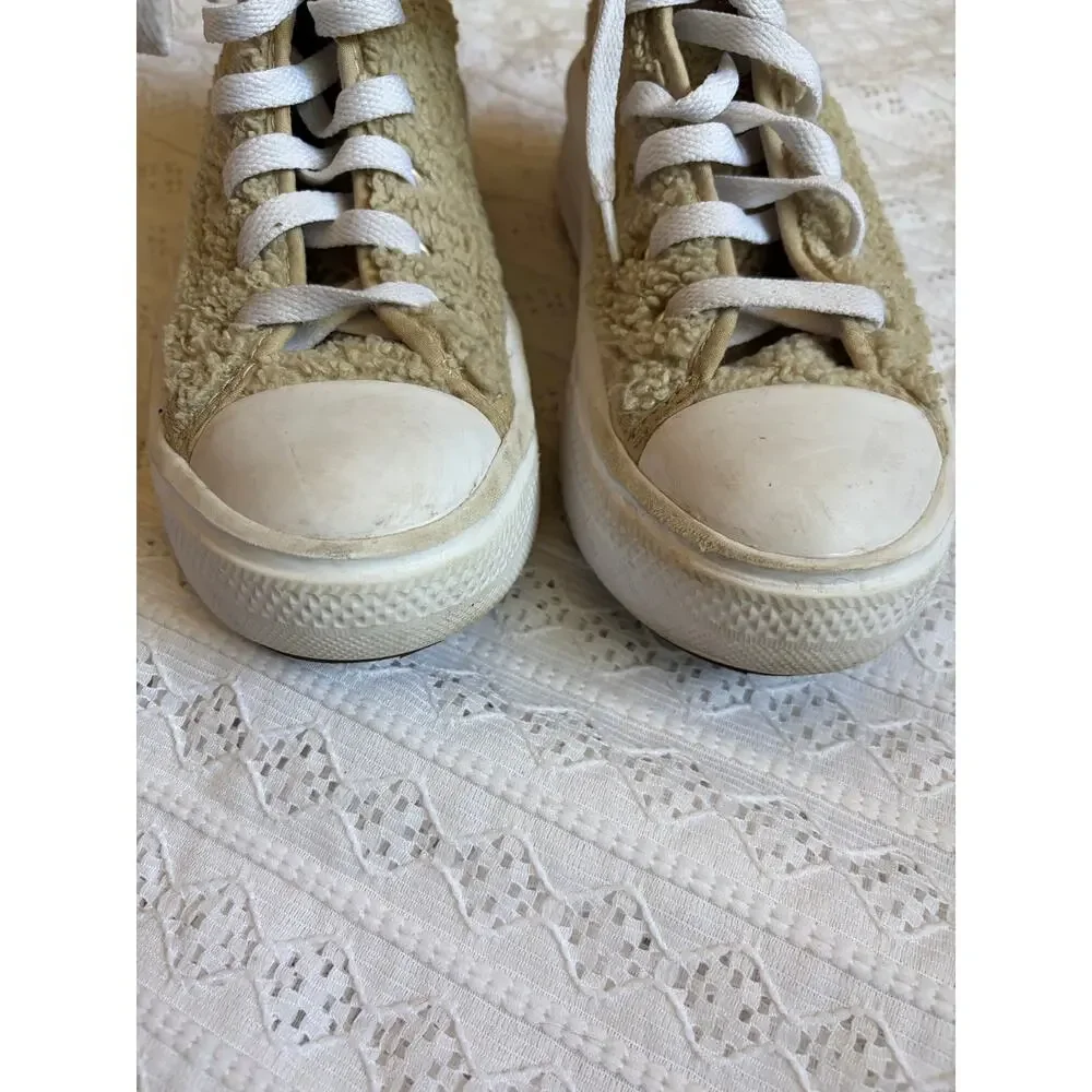 Converse Chuck Taylor Move Sherpa Platform High Top Youth US 3 Beige Cream